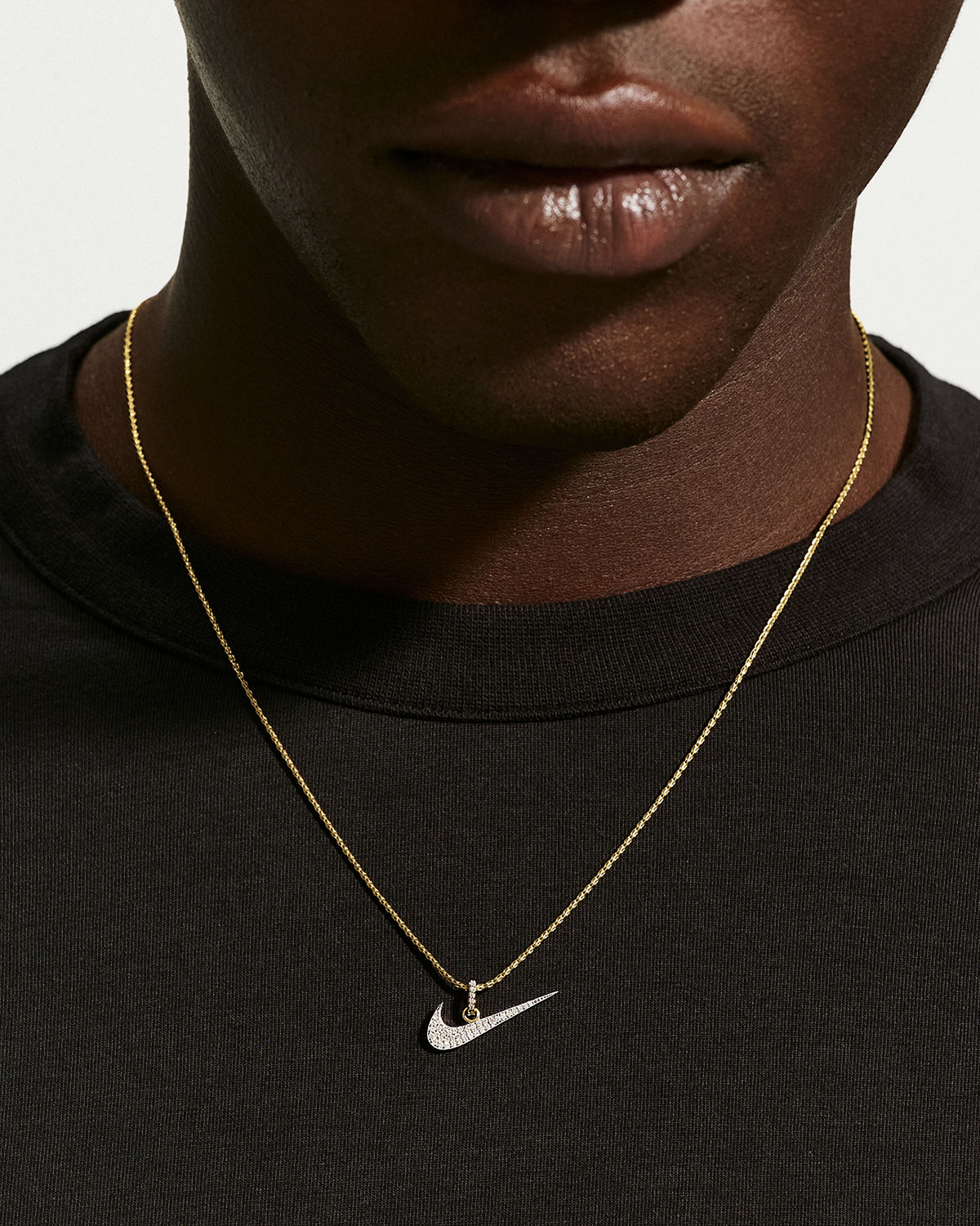 Nike Swoosh Necklace Npmw30 Aan 2