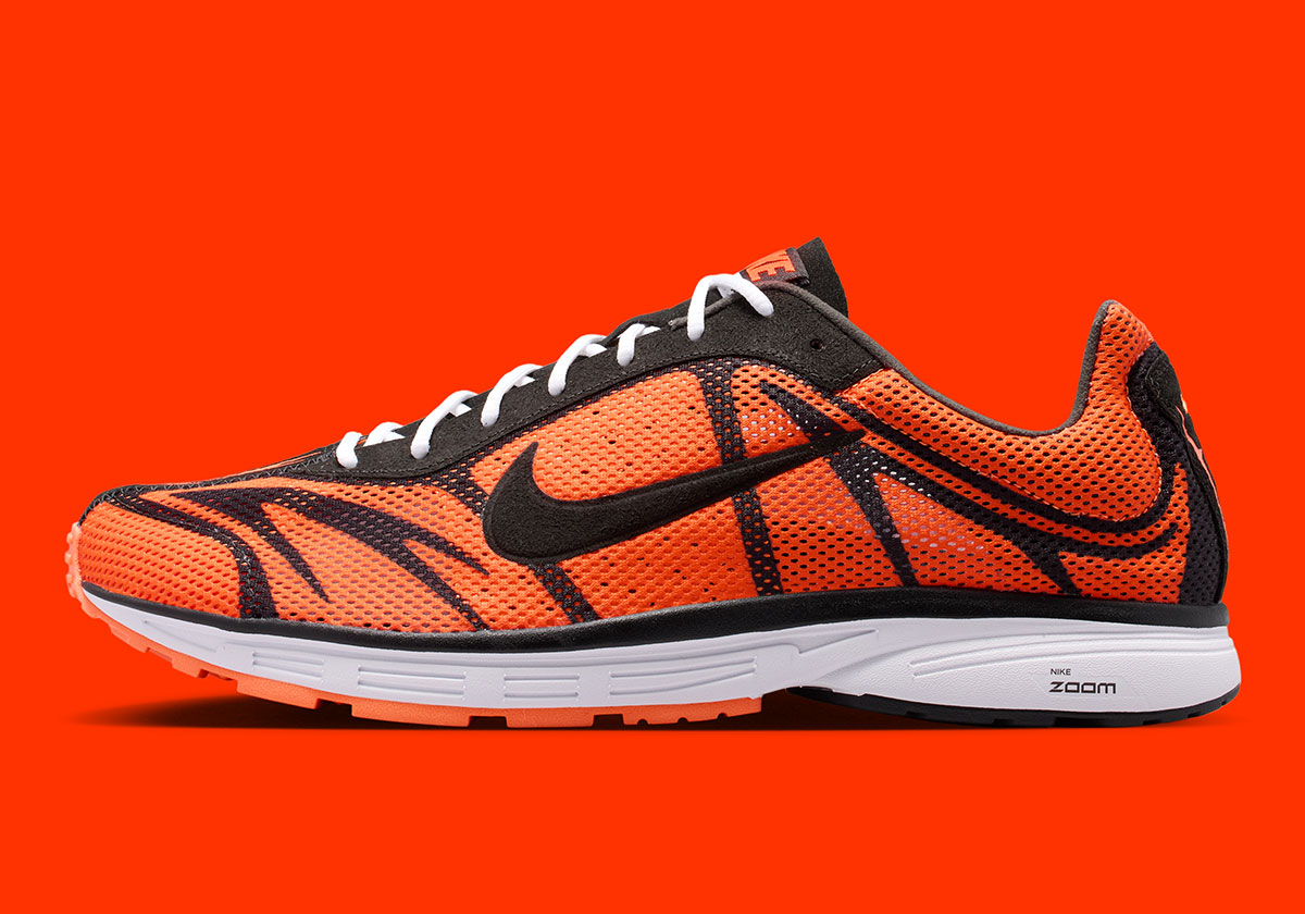 Nike Zoom Streak 3 Total Orange Black White Iq8012 800 2