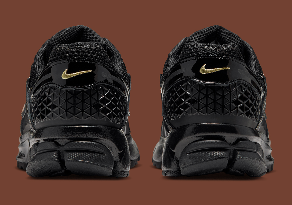 Nike Zoom Vomero 5 Black Multi Color Metallic Gold Ix4834 010 8