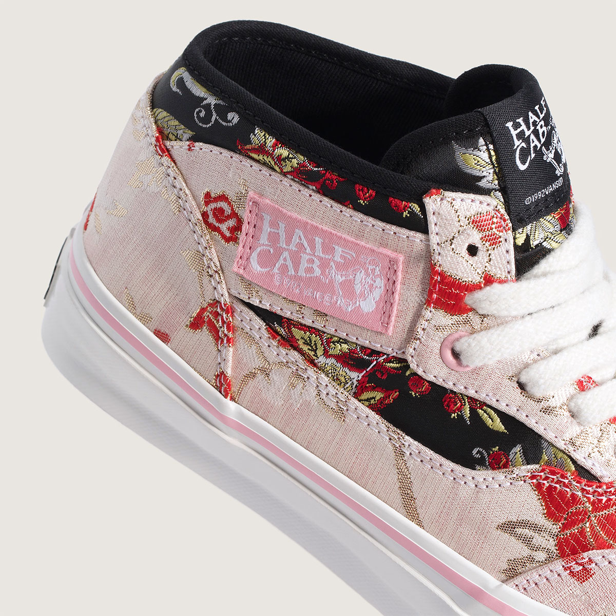 Vans Half Cab 33 Decon Floral Tapestry Vn00110e448 2