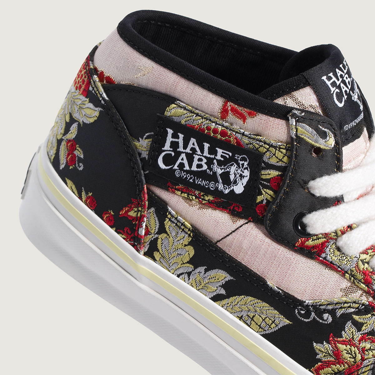Vans Half Cab 33 Decon Floral Tapestry Vn00110eblk 5
