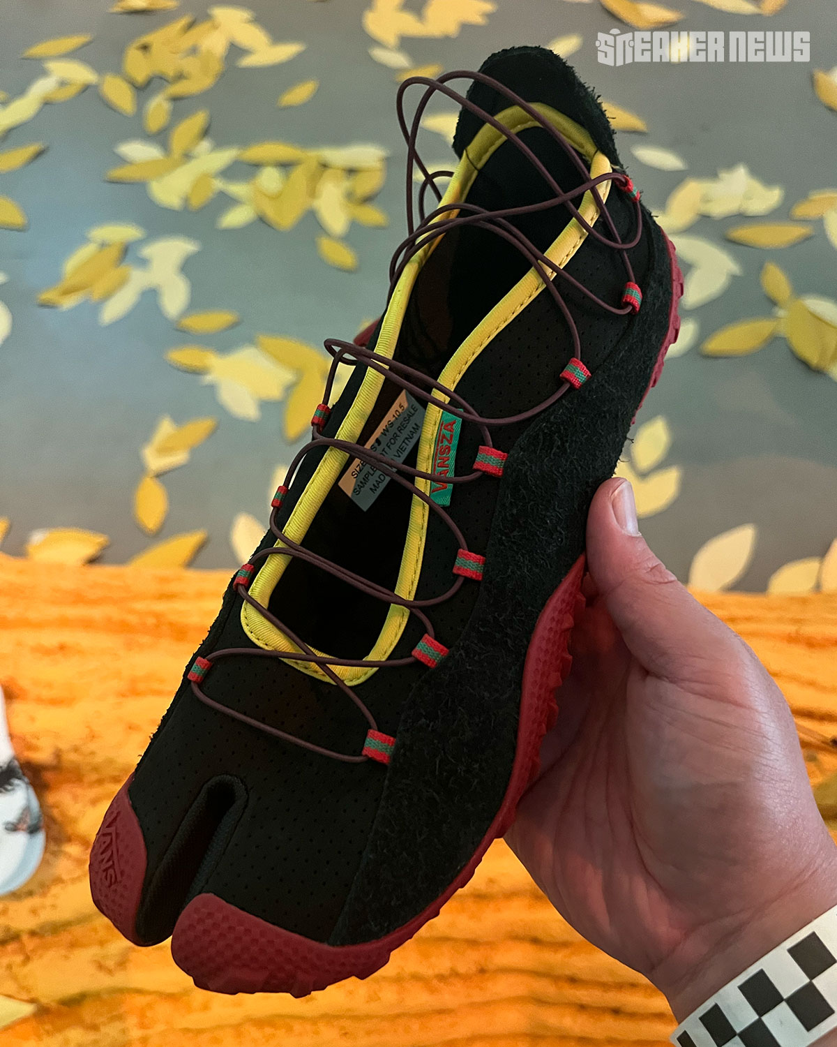 Vans Sza Tabi Toe 2
