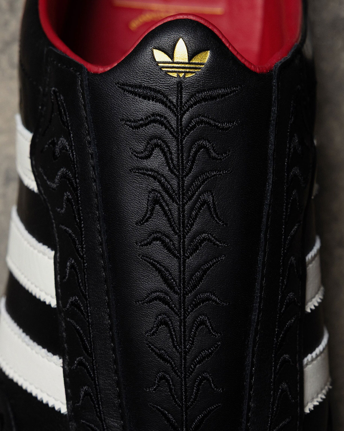 Vegnoveg Adidas Samba Mule 2