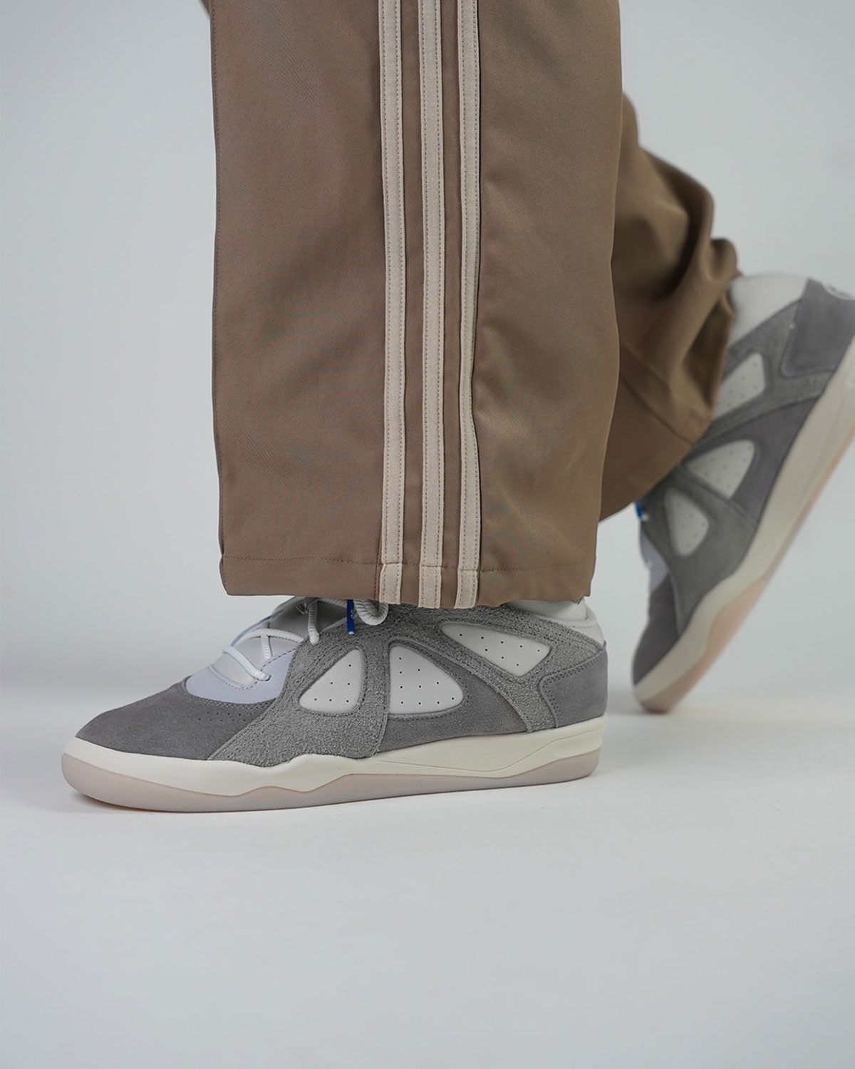 Adidas Badbo 1 0 Grey Three Cloud White Orbit Grey Lc5290 4