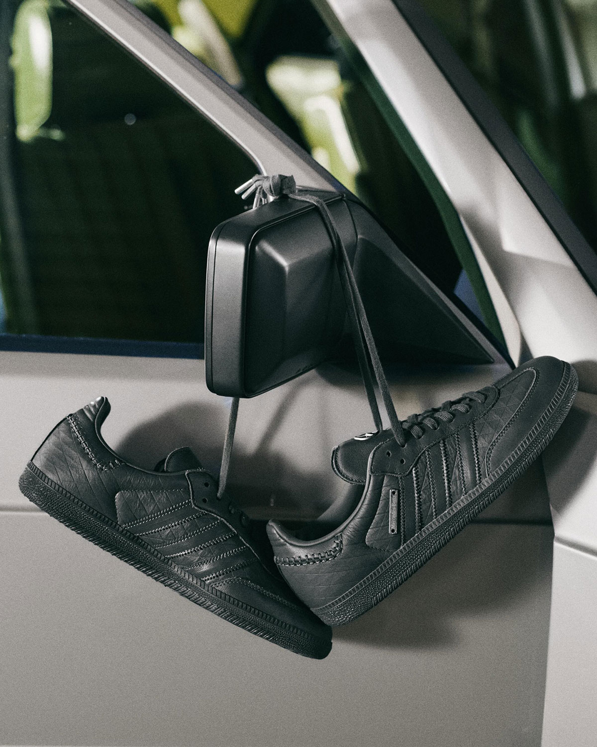 Adidas Samba Mercedes 6