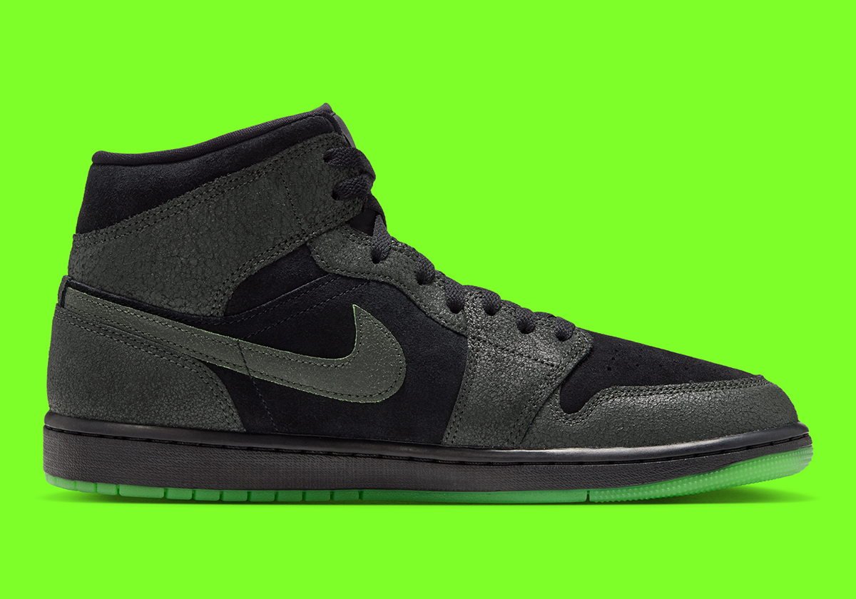 Air Jordan 1 Mid Halloween Iq5492 001 3