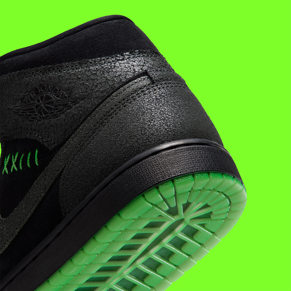 Air Jordan 1 Mid Halloween Iq5492 001 8