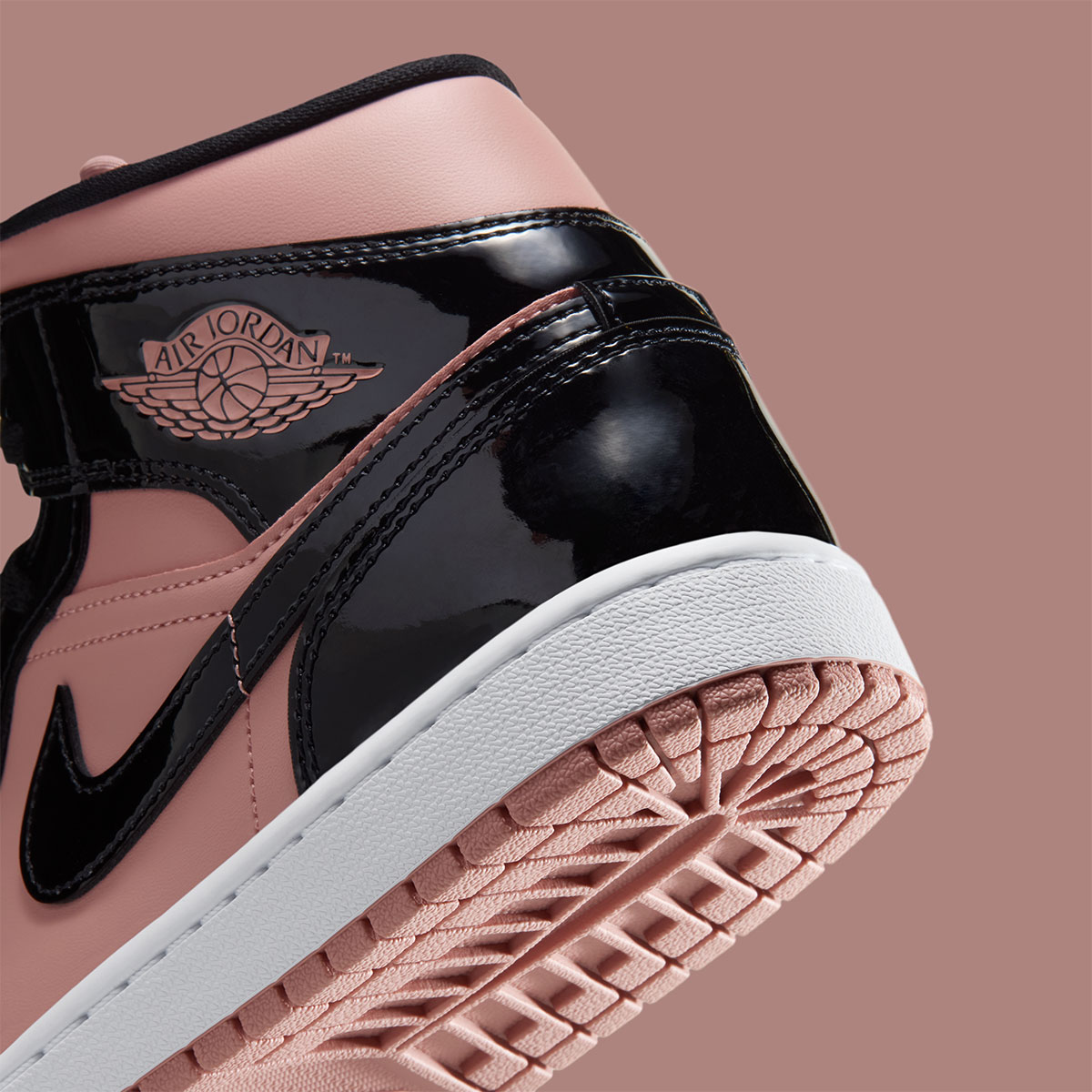 Air Jordan 1 Mid Rust Pink Ja5803 632 9