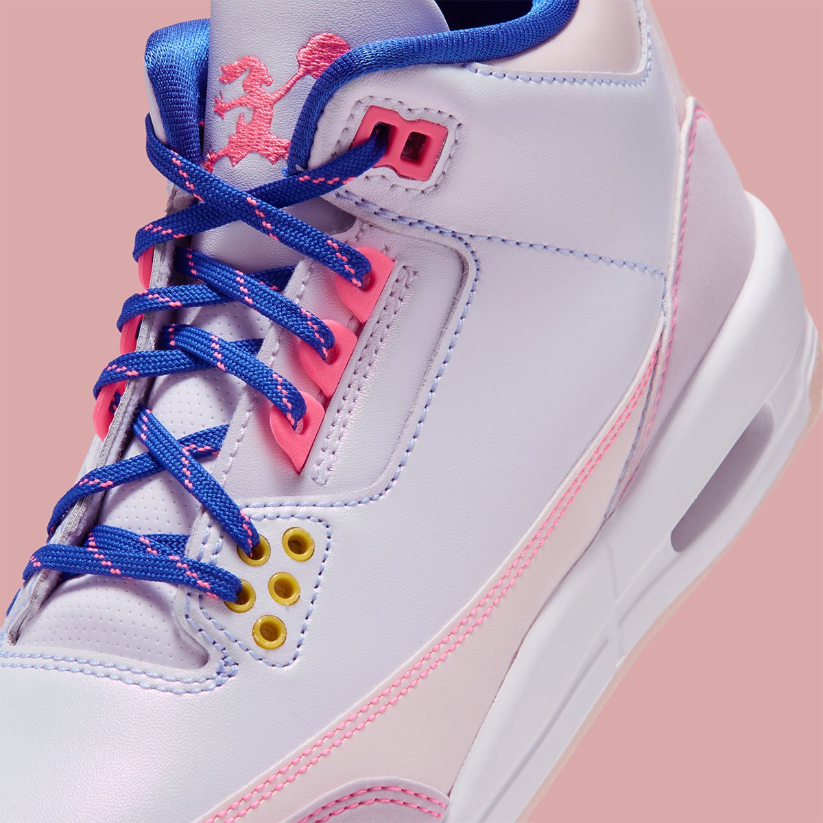Air-Jordan-3-Lola-Bunny-Yantax