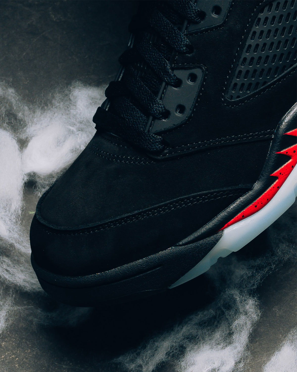 Air Jordan 5 Halloween Store List 3