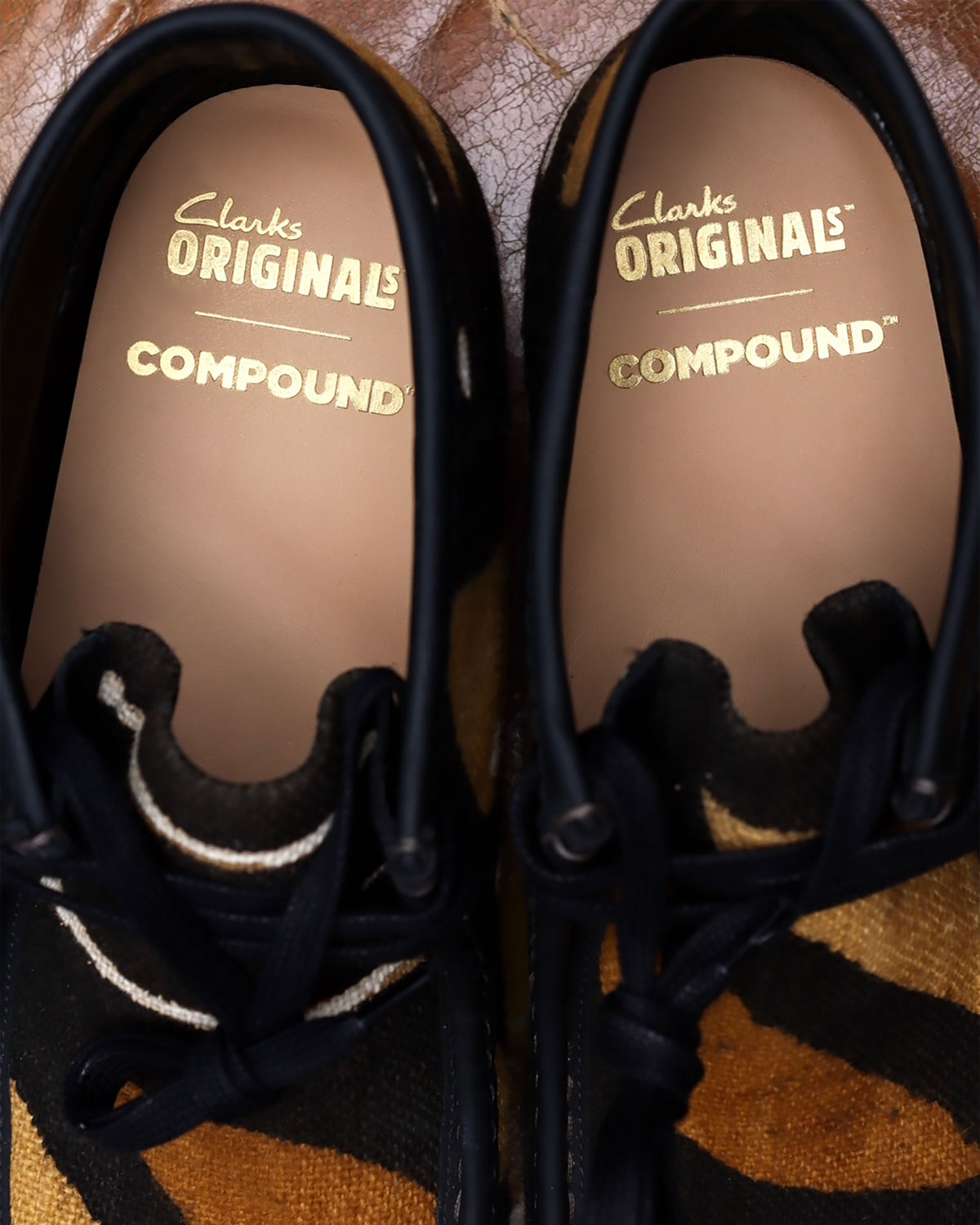 Compound Gallery Set Free Clarks Wallabee Mud Cloth 8