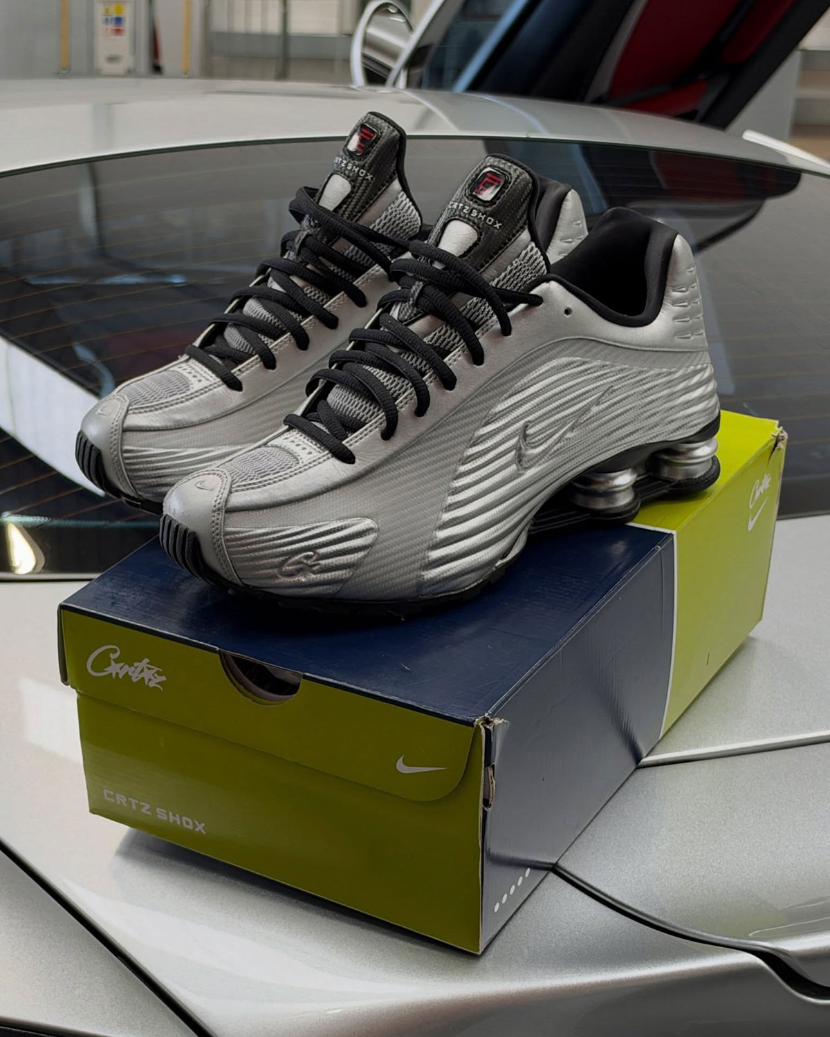 Corteiz Nike Shox R419 Metallic Silver Iq9951 001 3