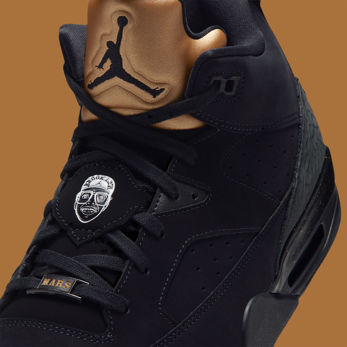 Jordan Son Of Mars Low Black Metallic Gold 580603 007 8