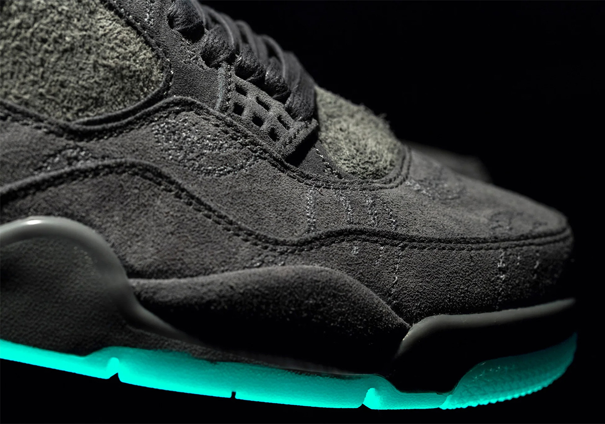 Kaws Air Jordan 4 Dark Grey Ju4624 002 2