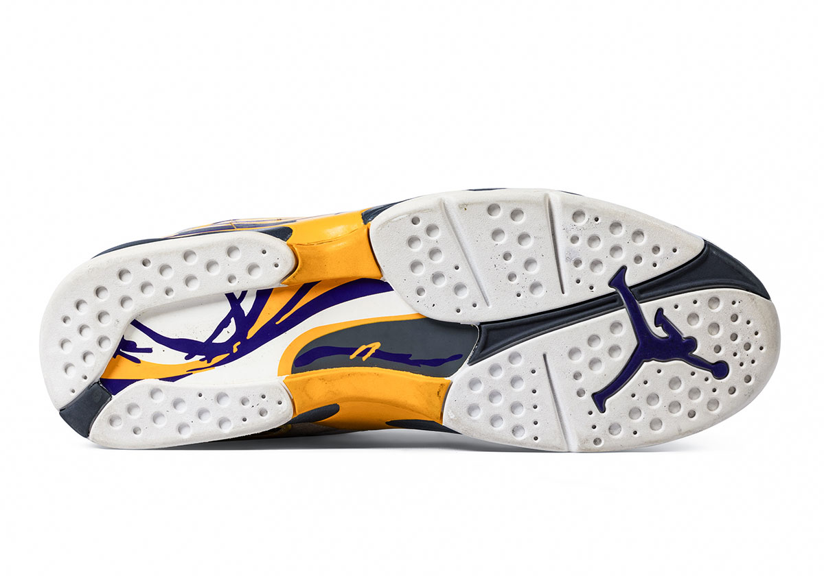 Kobe Bryant Air Jordan 8 Game Worn Autographed Pe 15