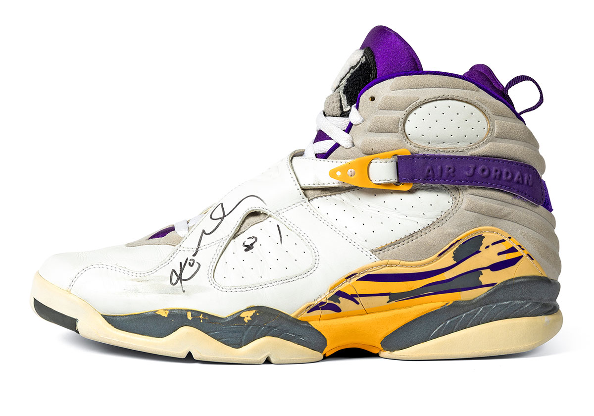 Kobe Bryant Air Jordan 8 Game Worn Autographed Pe 16