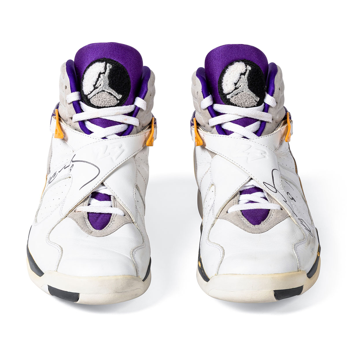 Kobe Bryant Air Jordan 8 Game Worn Autographed Pe 4