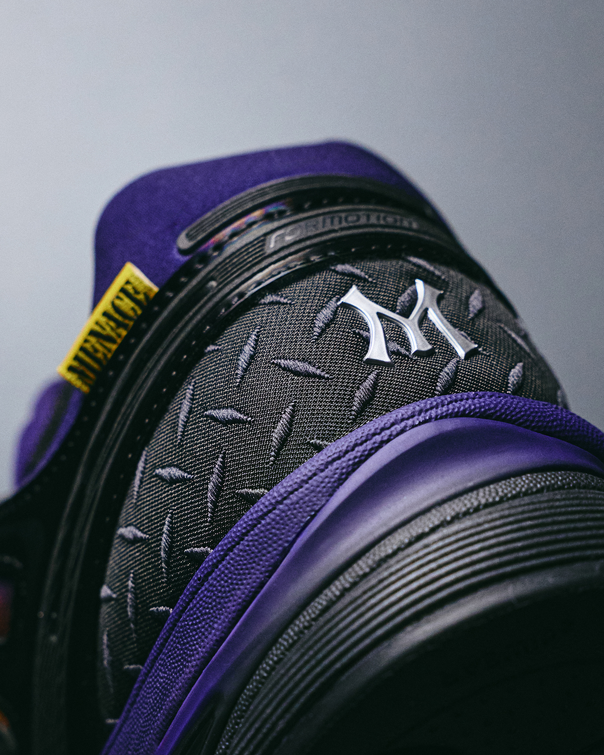Menace Adidas Adistar Control 5 3
