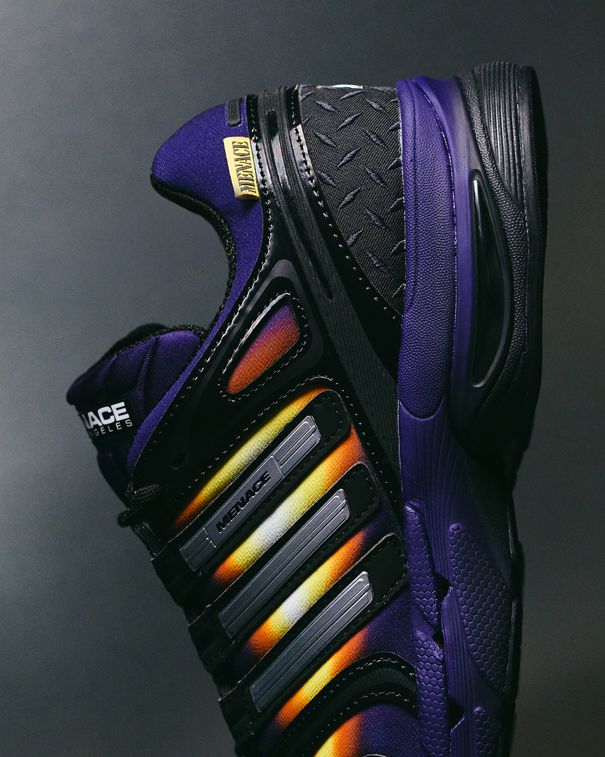 Menace Adidas Adistar Control 5 4
