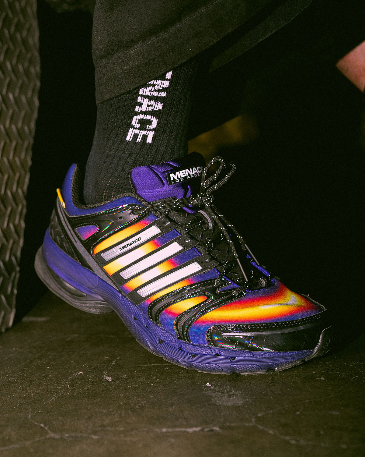 Menace Los Angeles Adidas Adistar Control 5 4