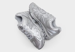 The New Balance 1890 Tries Out “Liquid Metal” Finishes