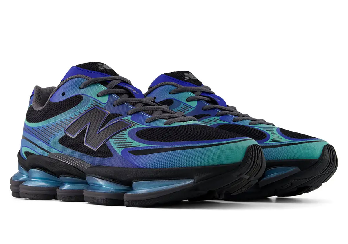New Balance 2000 Metallic Pack 5