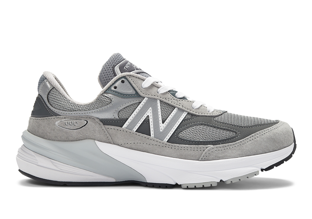 New Balance 990v6