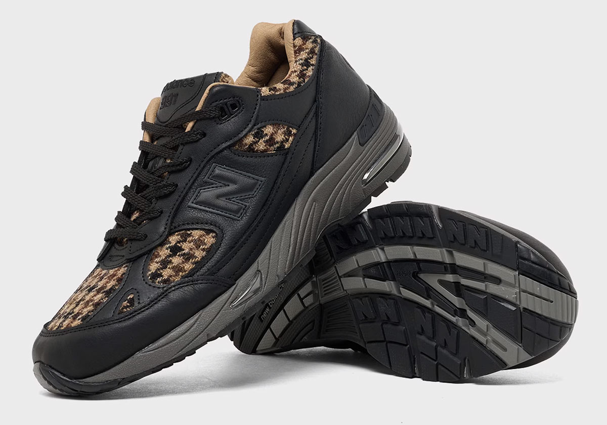 New Balance 991 Made In England Black Houndstooth 7