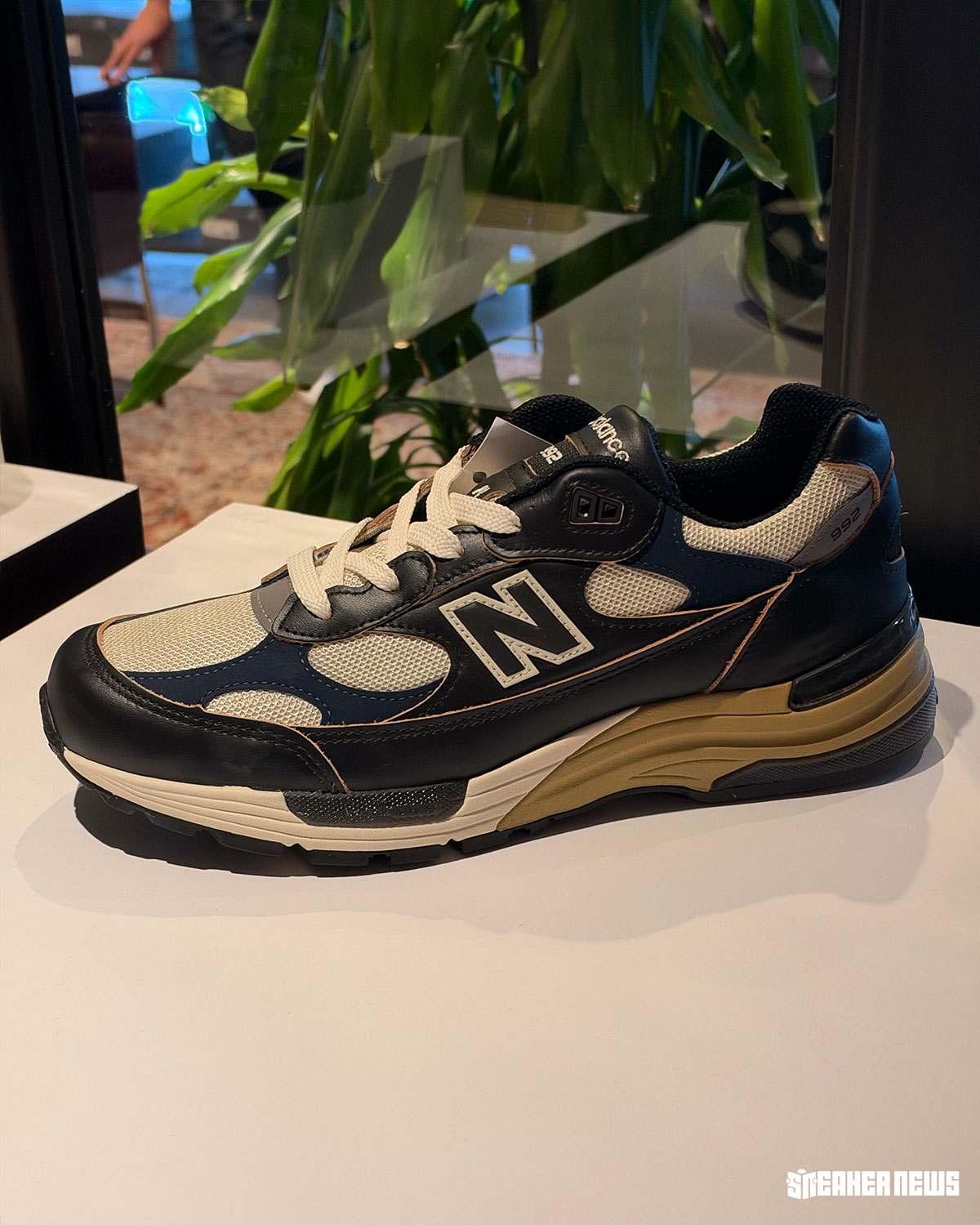 New Balance 992 Made In Usa Holiday 2026 Preview 4