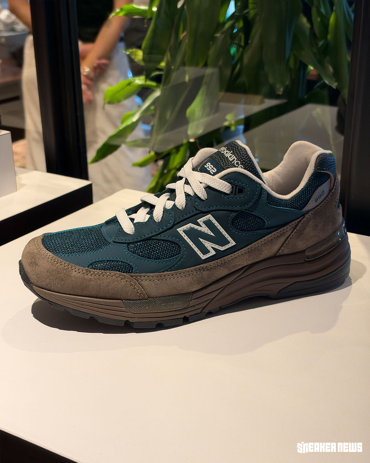 New Balance 992 Made In Usa Holiday 2026 Preview 5