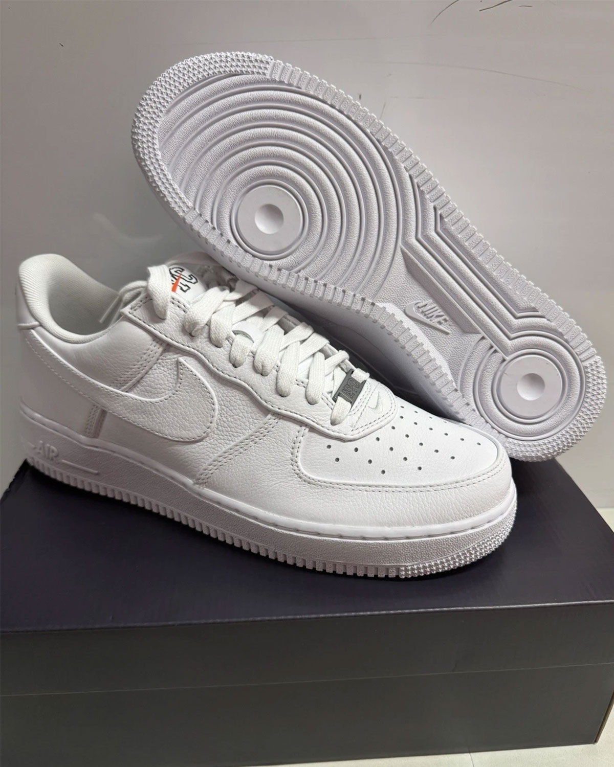 Nike Air Force 1 Low Nyc Io7387 100 3