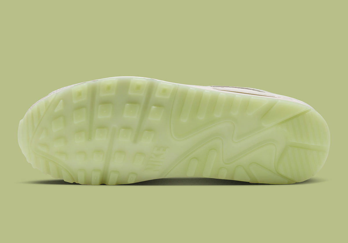 Nike Air Max 90 Glow In The Dark Safari Ix5026 030 3
