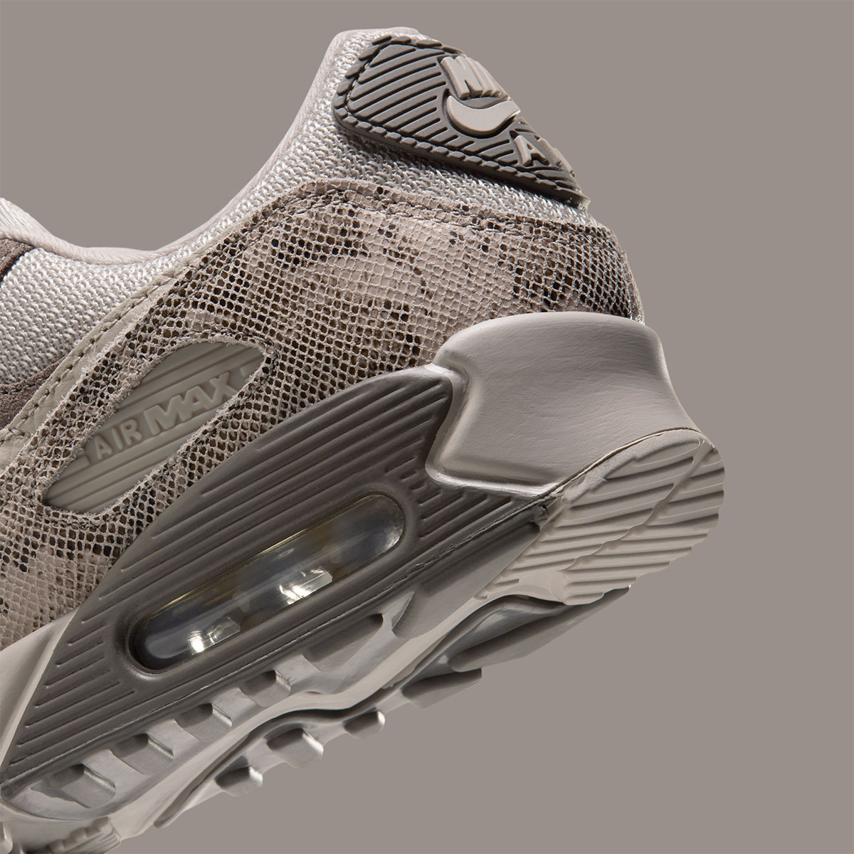 Nike Air Max 90 Python Ix7437 236 9