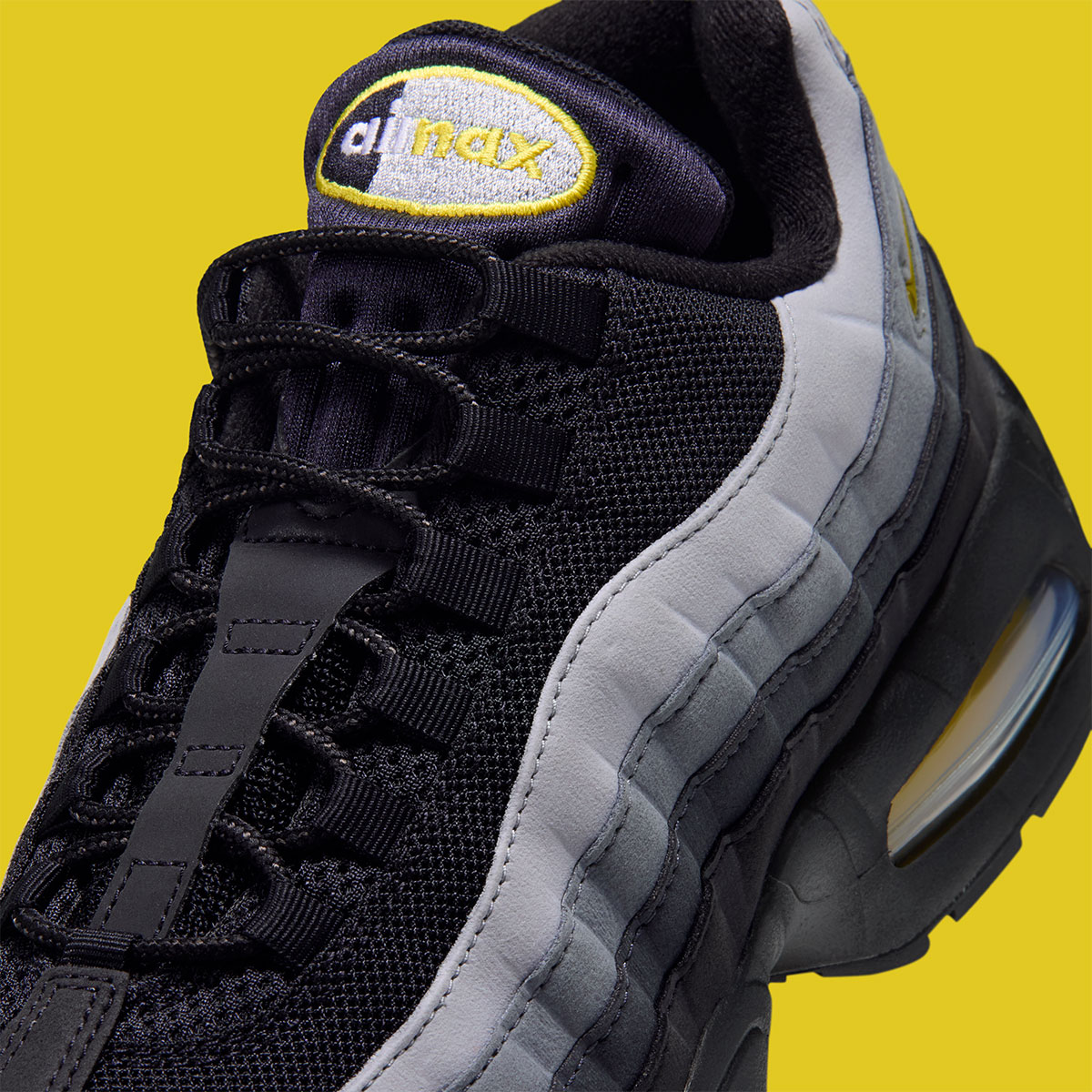 Nike Air Max 95 Batman Iq0229 001 8