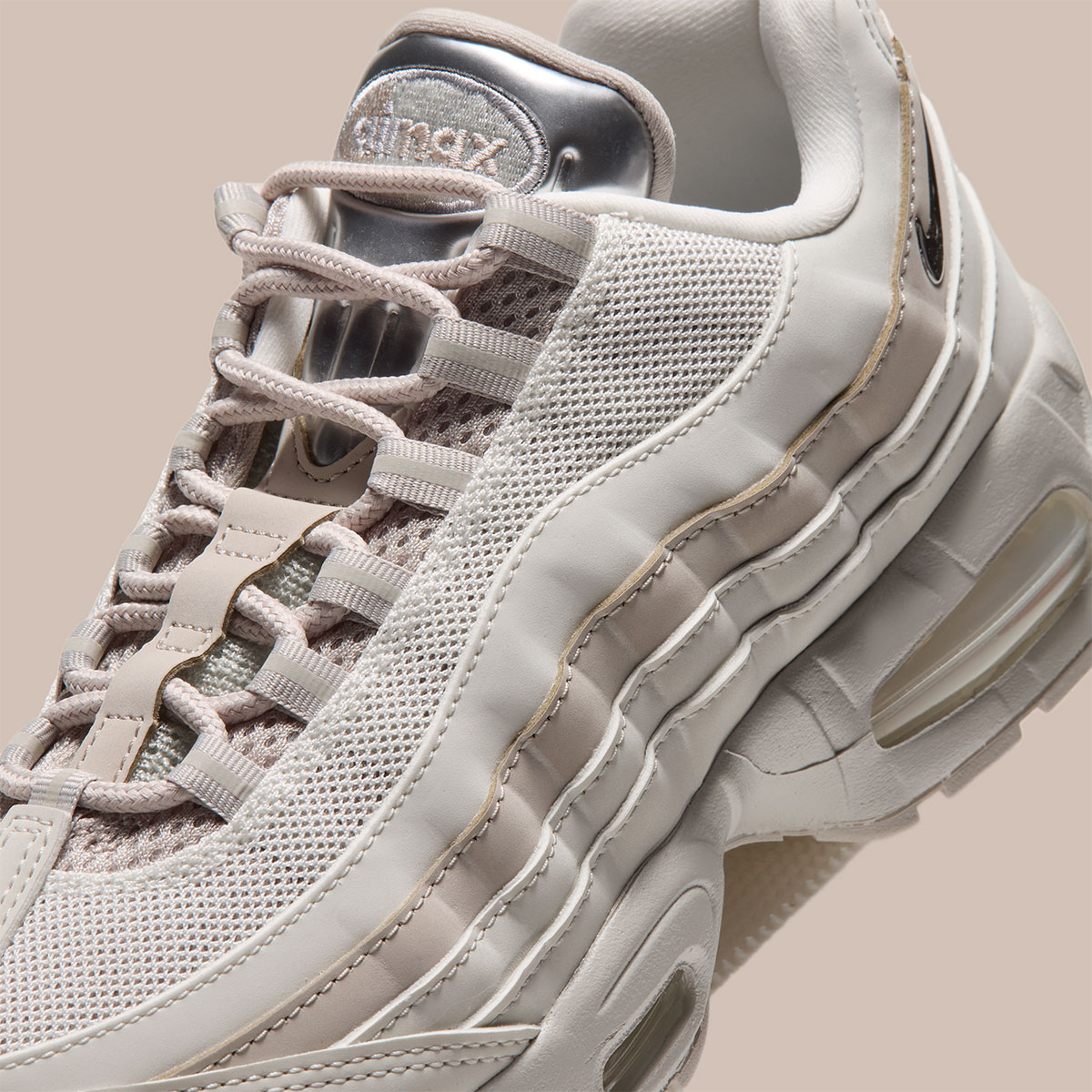 Nike Air Max 95 Light Bone Cream Ii Sail Metallic Silver Iv3305 001 7