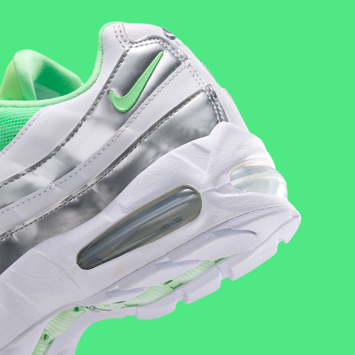 Nike Air Max 95 White Black Metallic Silver Illusion Green Ir5591 100 1