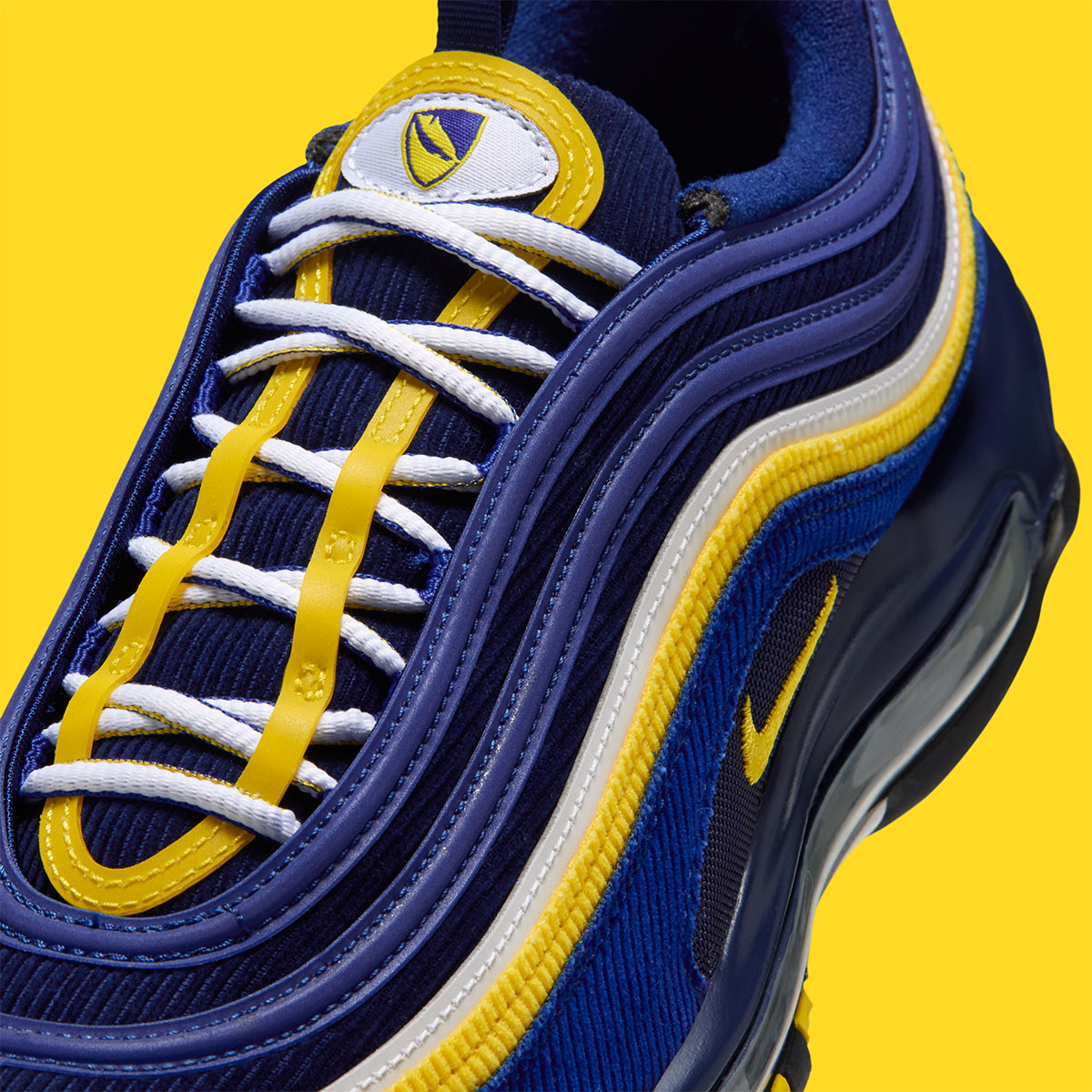 Nike Air Max 97 Yardrunners Coppin State Iw6991 400 7
