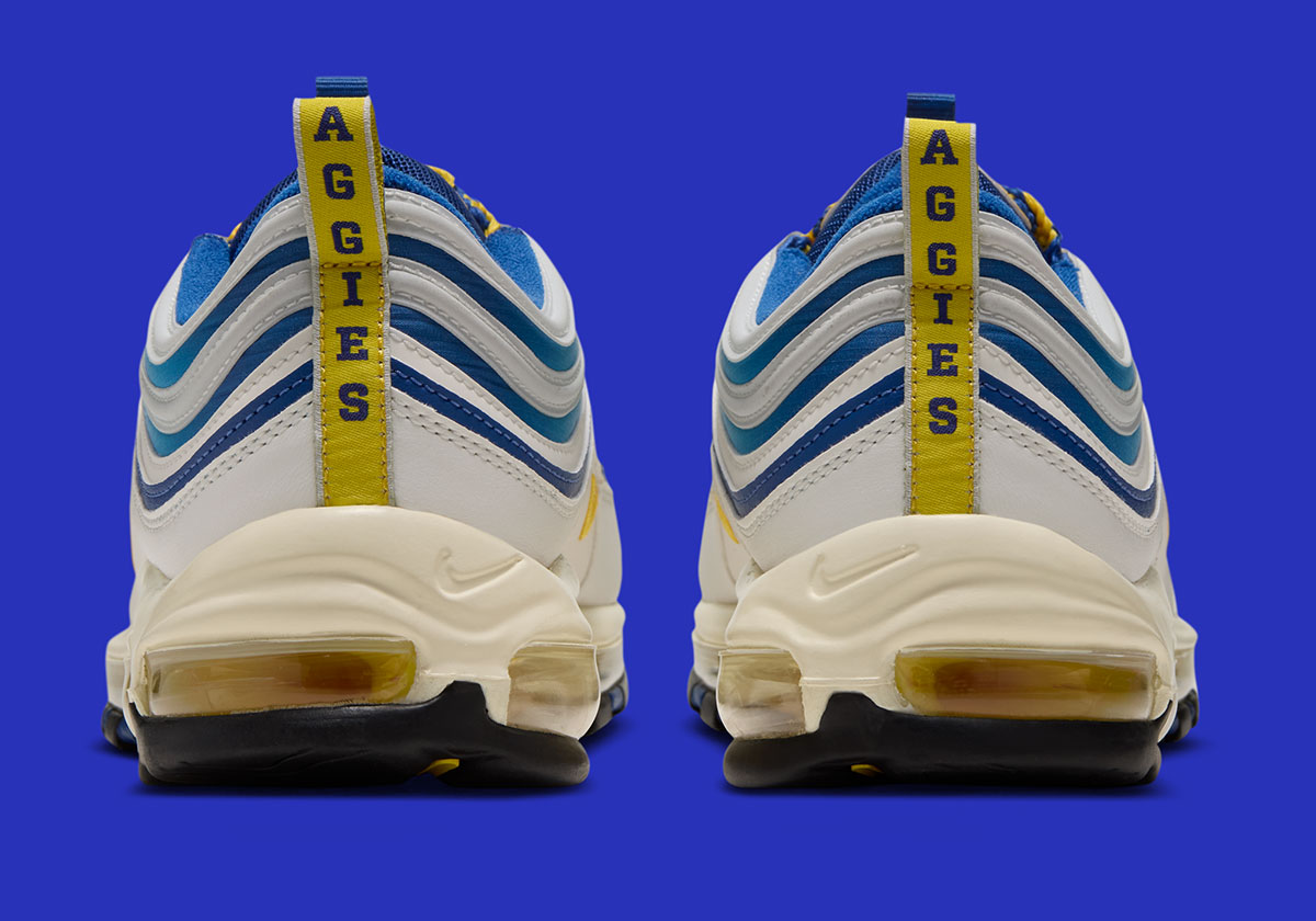 Nike Air Max 97 Yardrunners North Carolina At University Iw6992 100 7