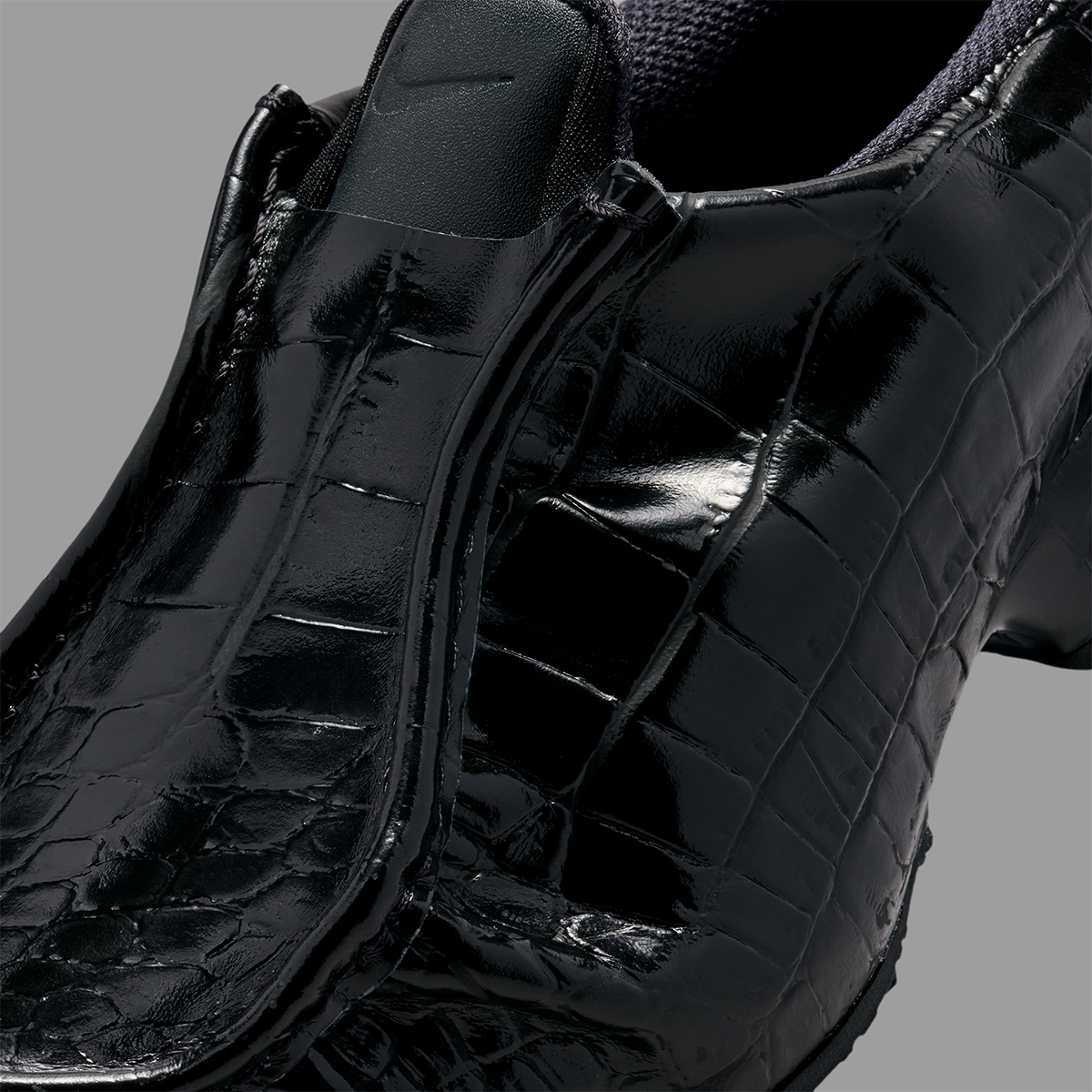 Nike Air Max Dolce Black Leather Croc 7