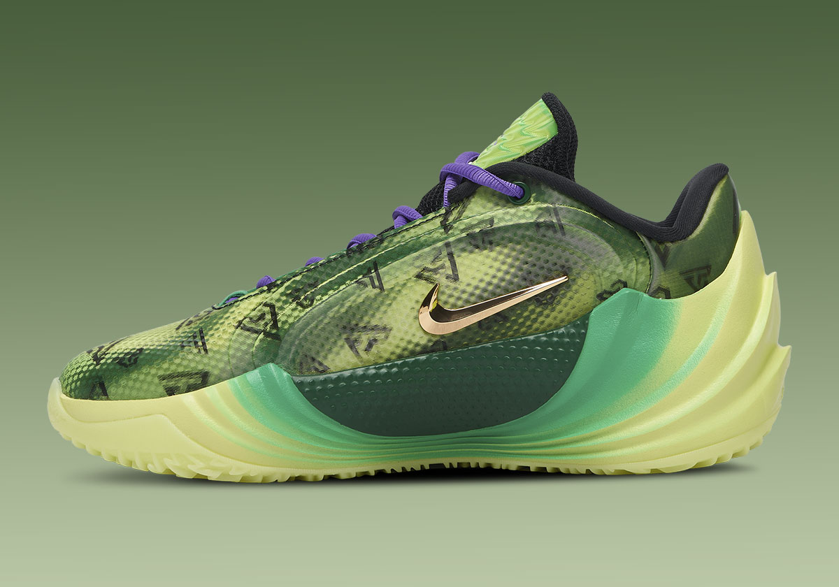 Nike Giannis Freak 8 Halloween 2