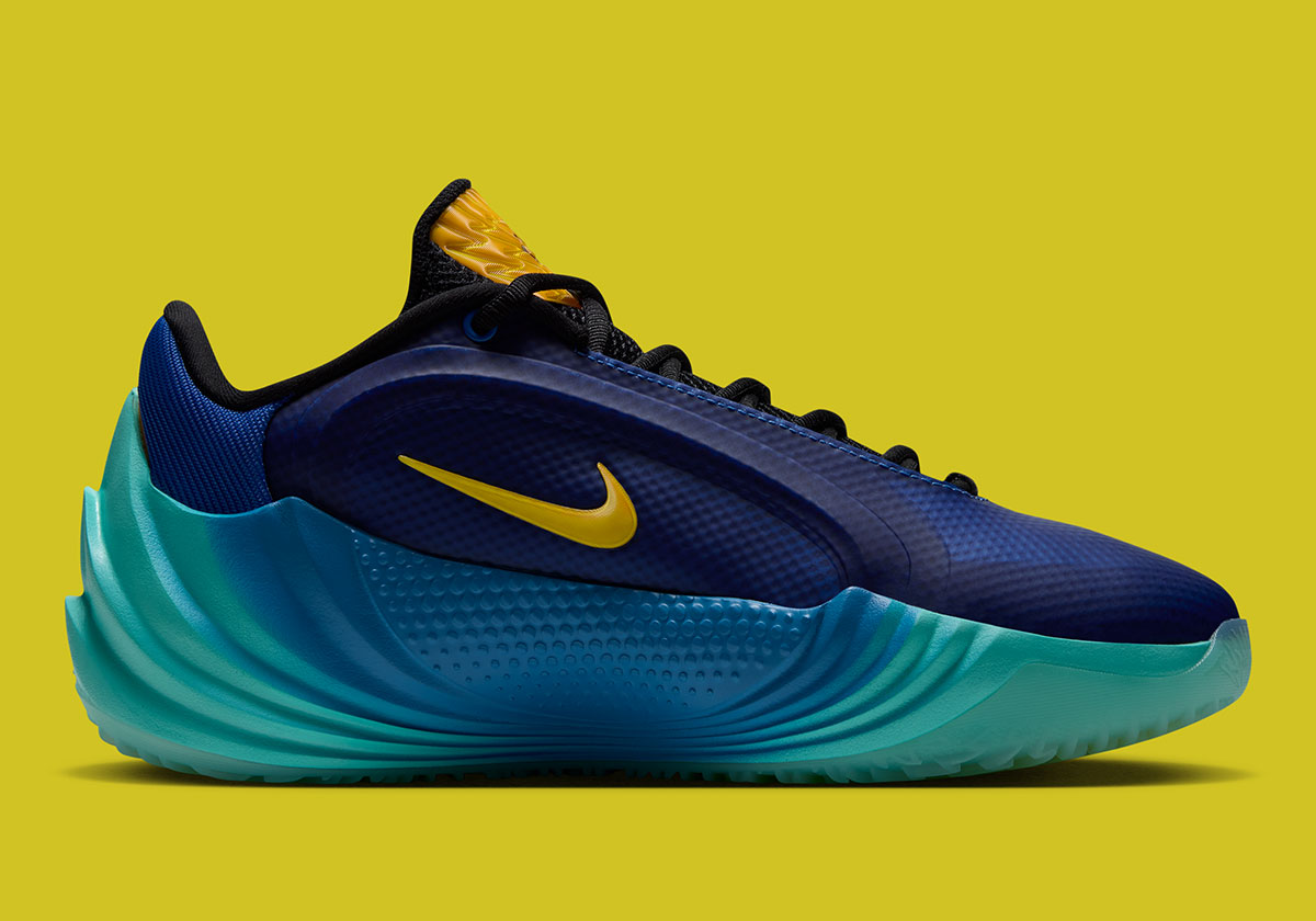 Nike Giannis Freak 8 Star Blue Hyper Turquoise Glacier Blue Lightning Iq7703 400 3