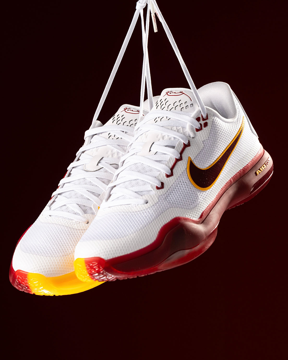 Nike Kobe 10 Protro Usc Trojans Womens Basketball Pe 1
