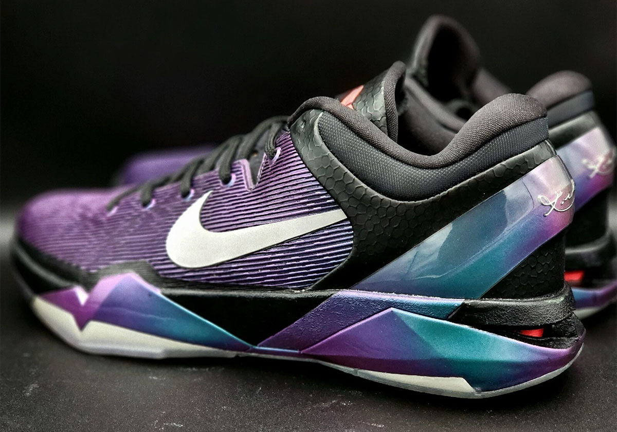 Nike Kobe 7 Invisibility Cloak 3