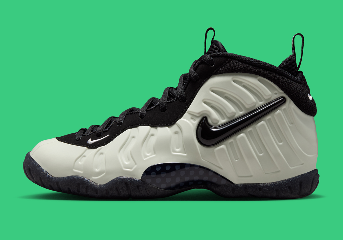 Nike Little Posite One Glow In The Dark Iv7559 100 10