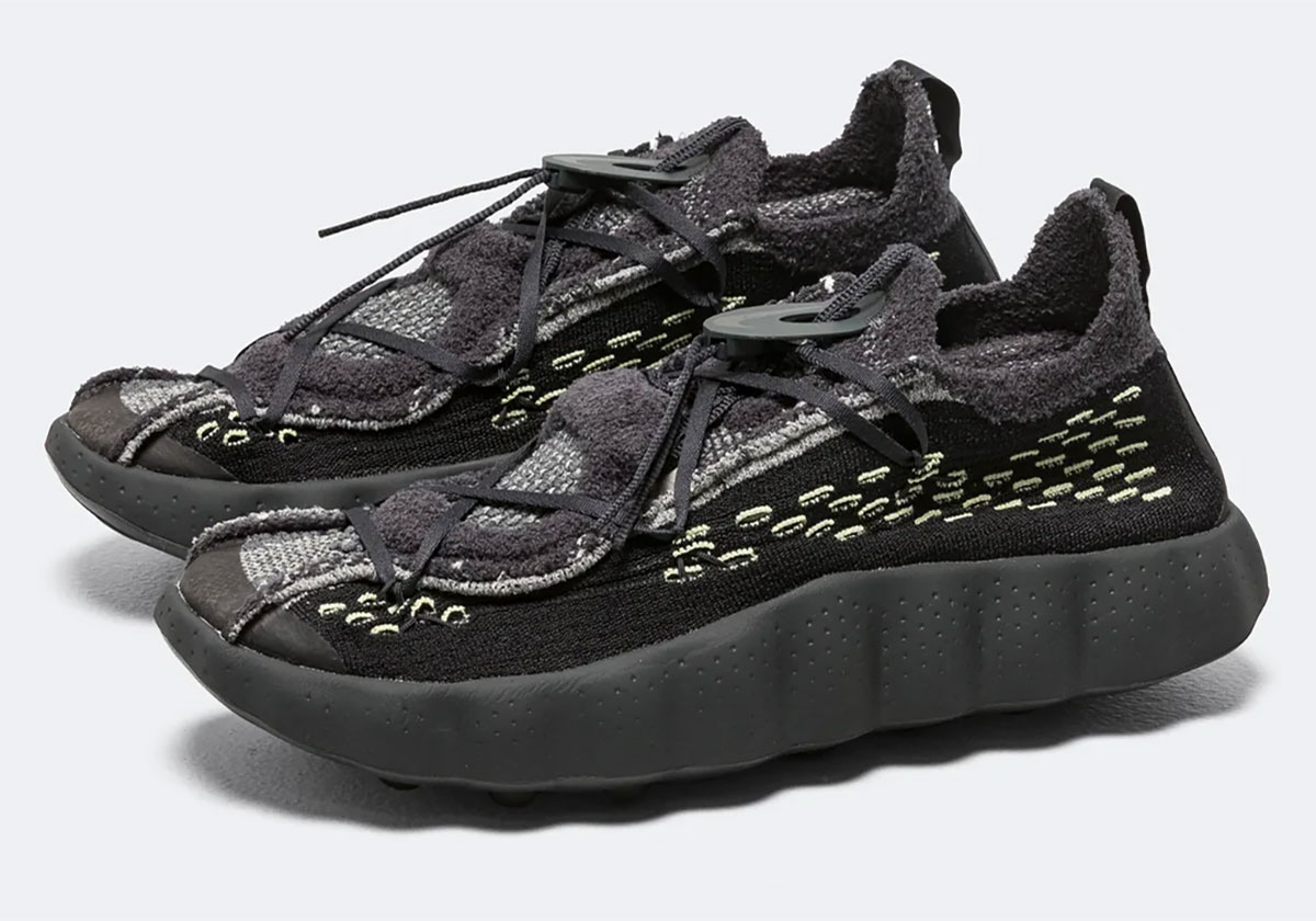 The Nike Mind 002 Flyknit Flirts With All Black
