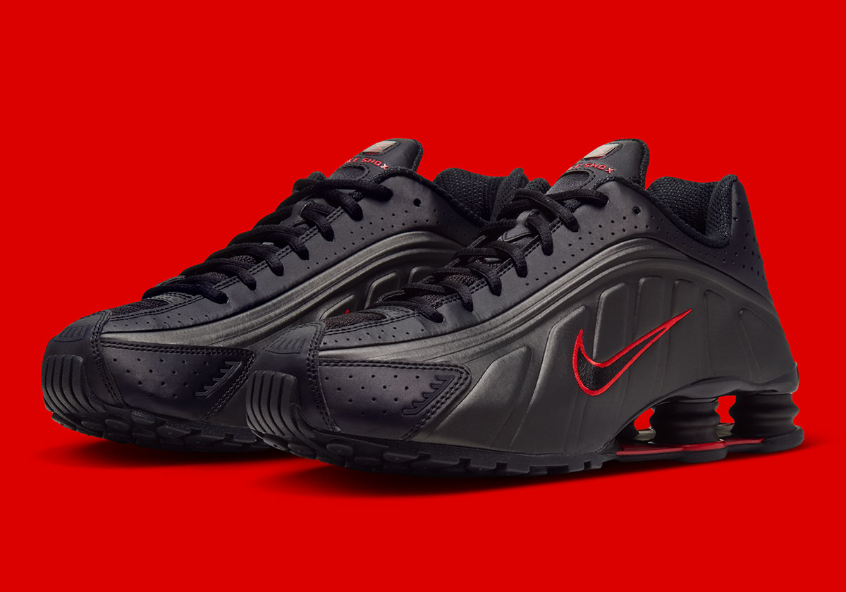 Nike Shox R4 Black Challenge Red Hq1988 015 6