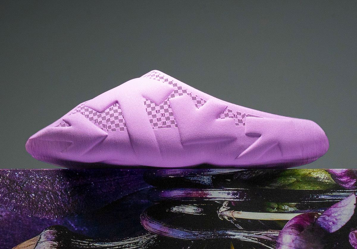 Off-White And Zellerfeld Announce The 3D-Printed Arrows Teaser Slide