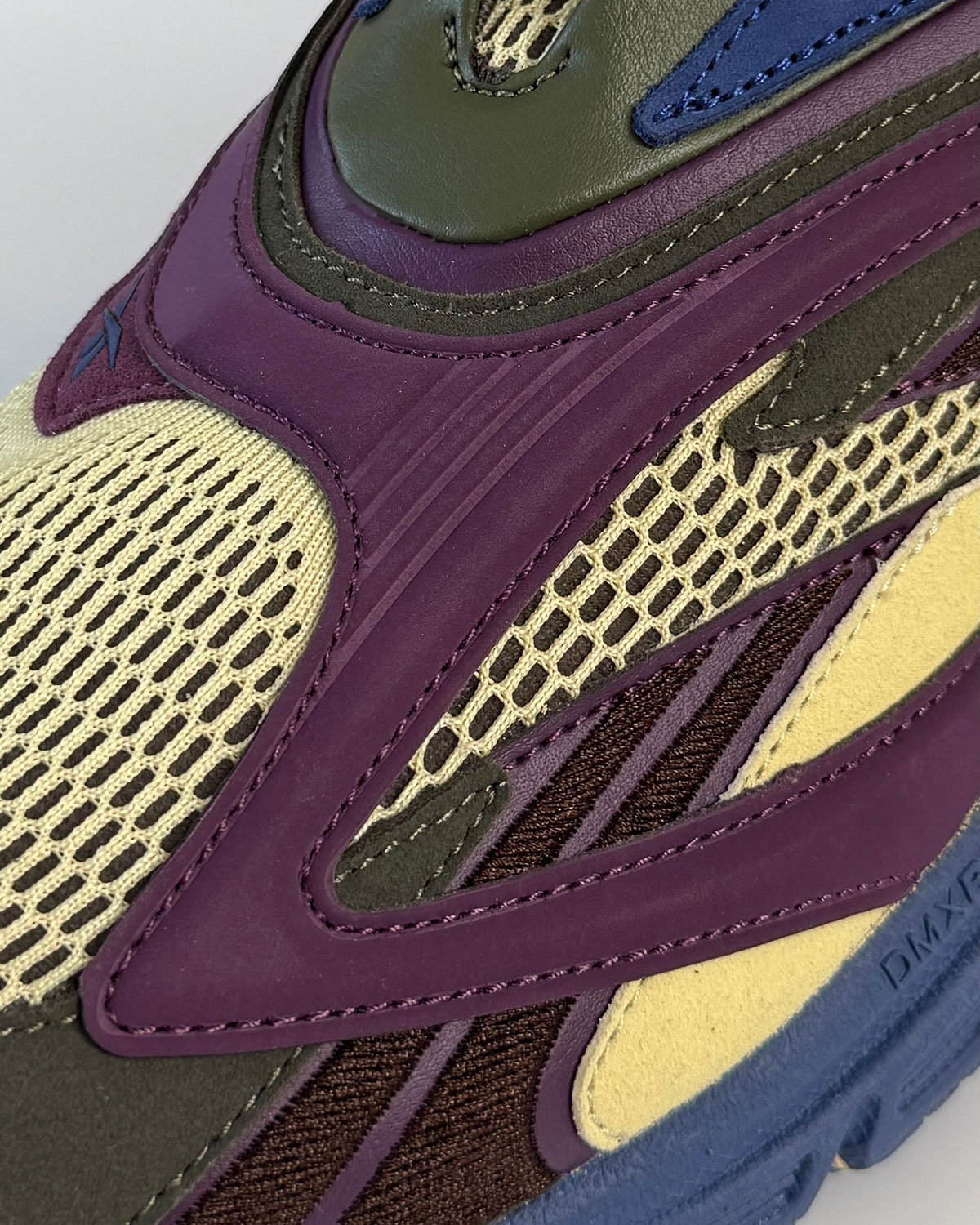 Reebok Ltd Premier Arena 3
