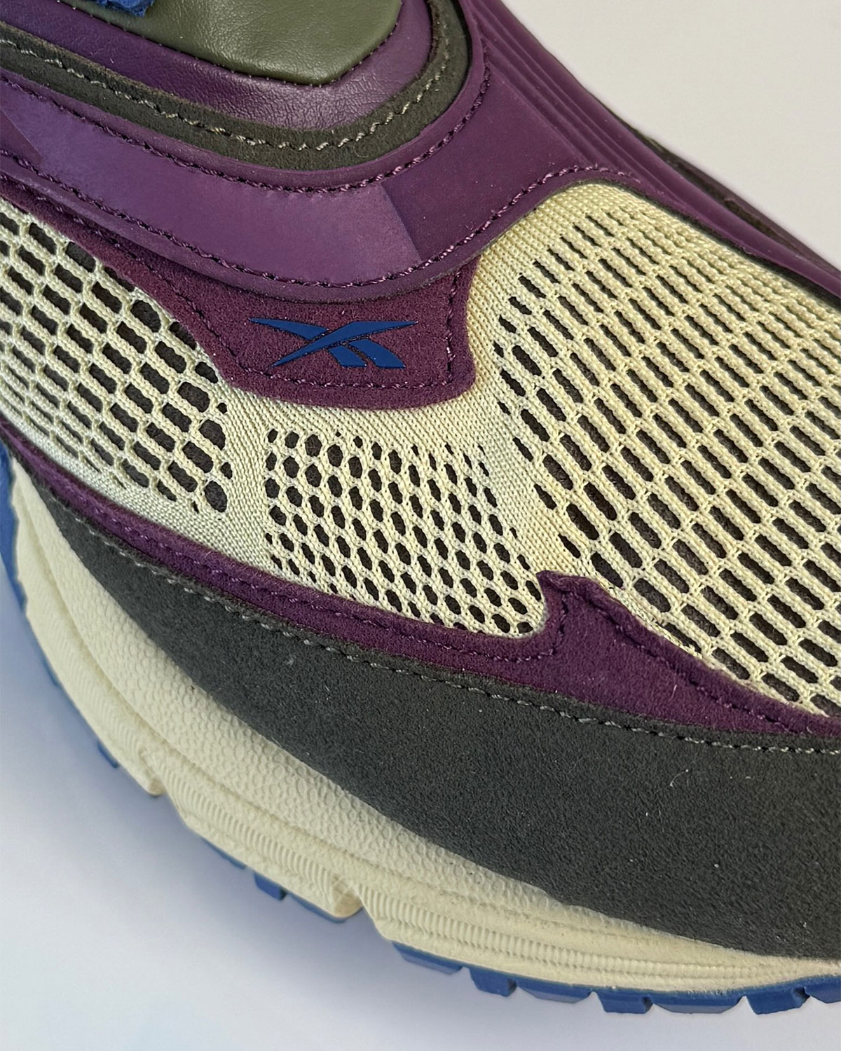 Reebok Ltd Premier Arena 5